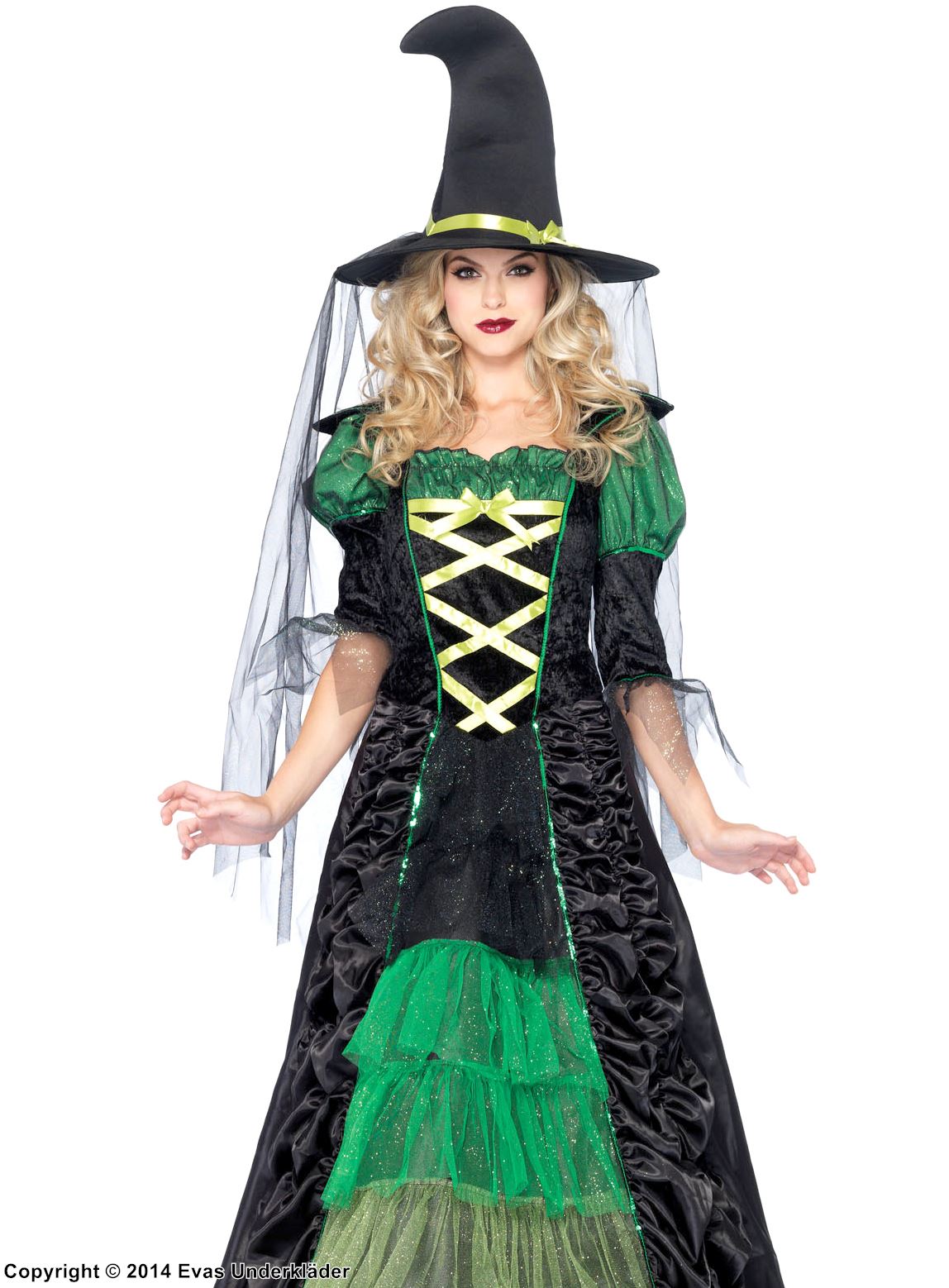 Sorceress, costume dress, lacing, wrinkles